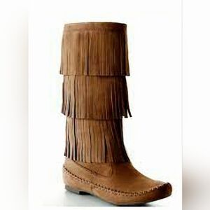Lauren Conrad Thia Fringed Boots--Chesnutt Color--SIZE 8.5